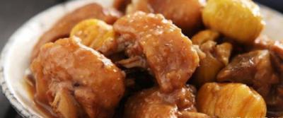板栗燒雞最好吃的做法，簡單美味又下飯，看看你喜歡吃不？