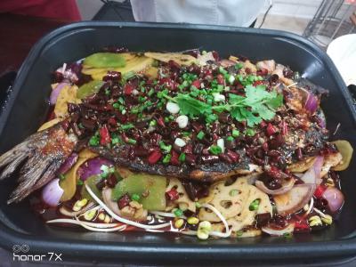 萬州烤魚技術培訓哪里好？飄味緣特制烤箱秘方燉煮