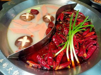 四川火鍋技術(shù)培訓(xùn)學(xué)校哪家好？飄味緣餐飲培訓(xùn)學(xué)校
