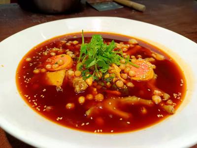 學做四川冒菜技術培訓哪家專業(yè)？飄味緣讓你輕松創(chuàng)業(yè)