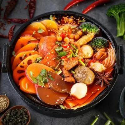 哪里有學冒菜技術(shù)培訓(xùn)？如何選擇冒菜制作培訓(xùn)中心